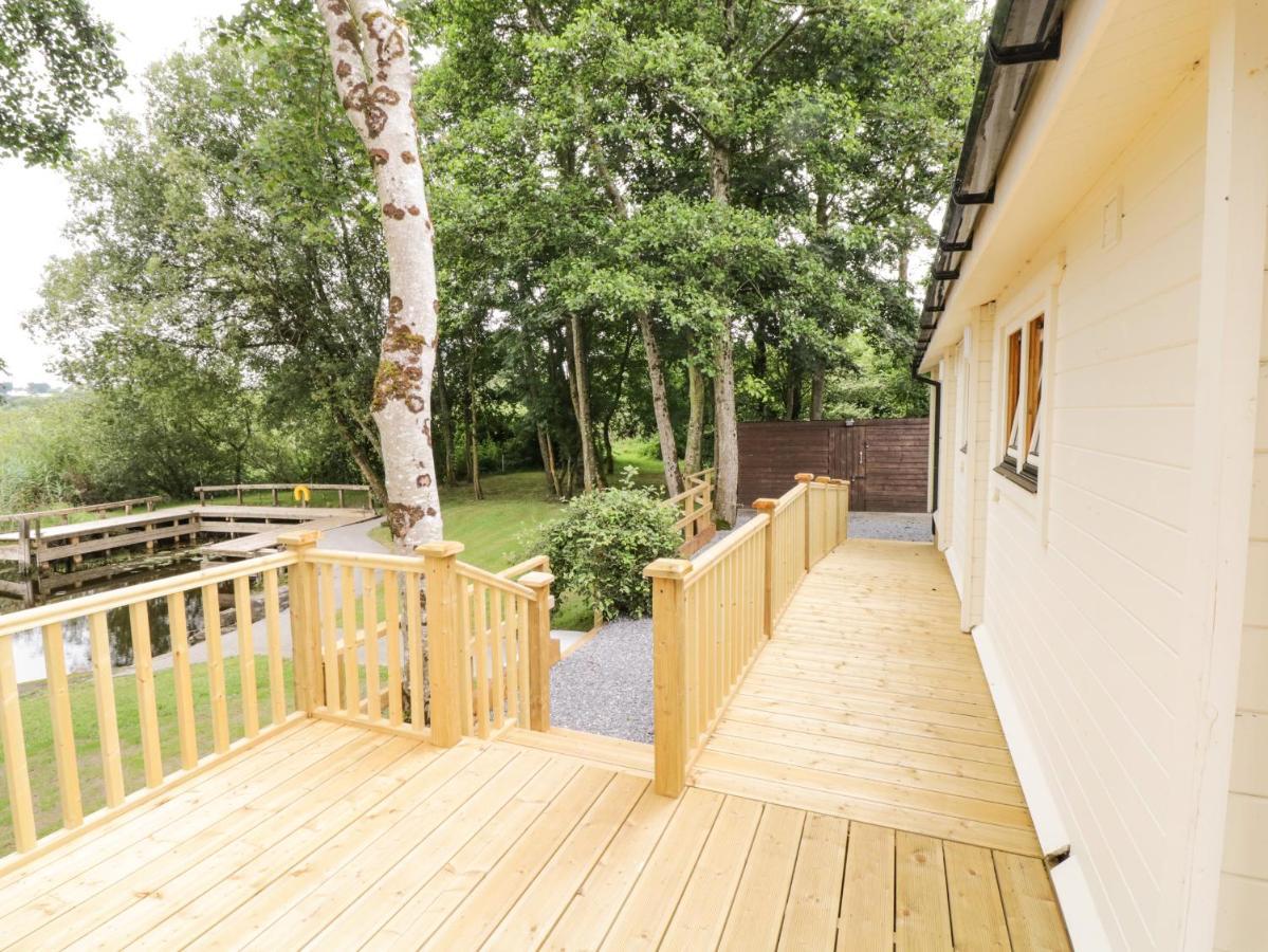 Port Heron Lodge Athlone Dış mekan fotoğraf